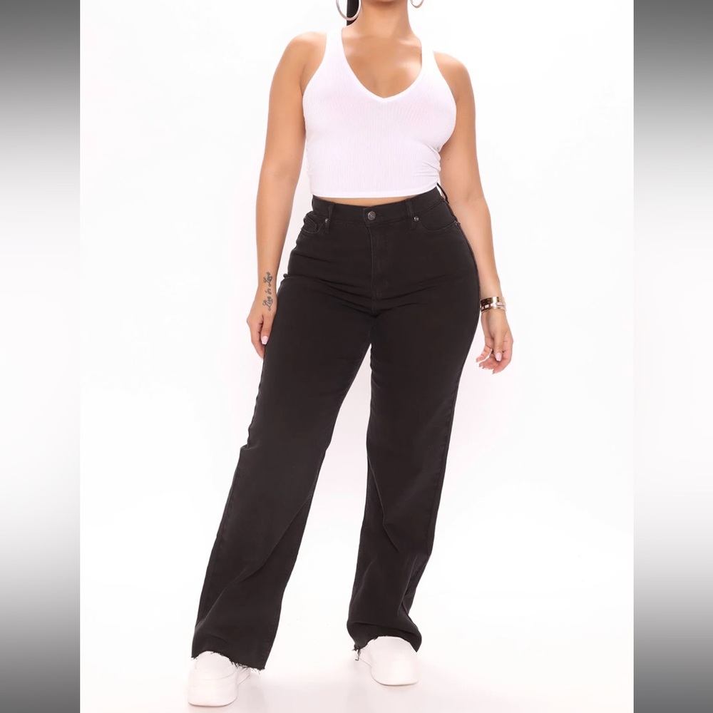 NWT Fashion Nova Black Straight Jean, Size 13